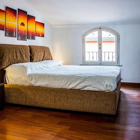 Stupenda Mansarda Centralissima, Finiture Di Lusso 卡拉拉 外观 照片